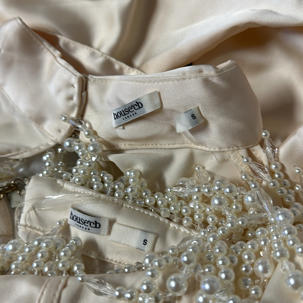 HOUSE OF CB 'Aubrie' Vintage Cream Embellished Satin Corset With Sleeve NWOT S - Picture 7 of 14